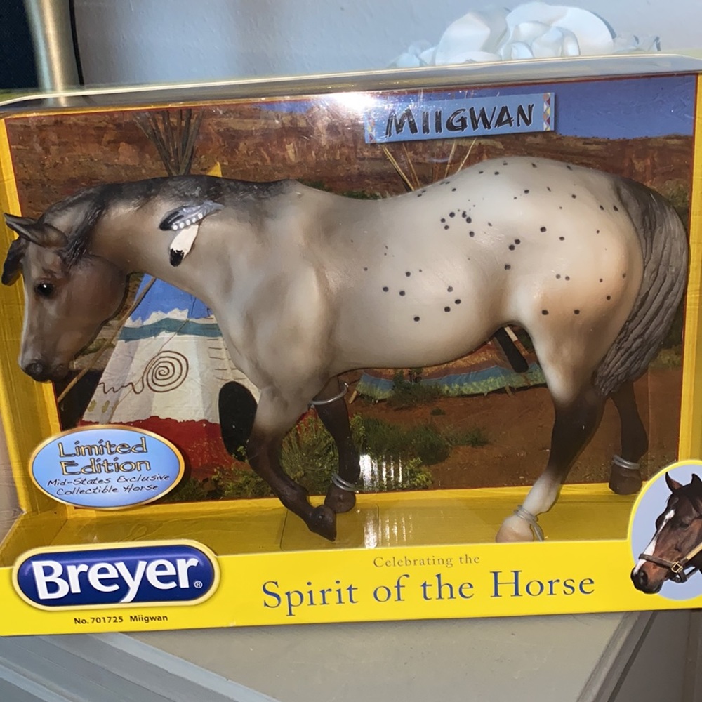 Breyer Miigwan